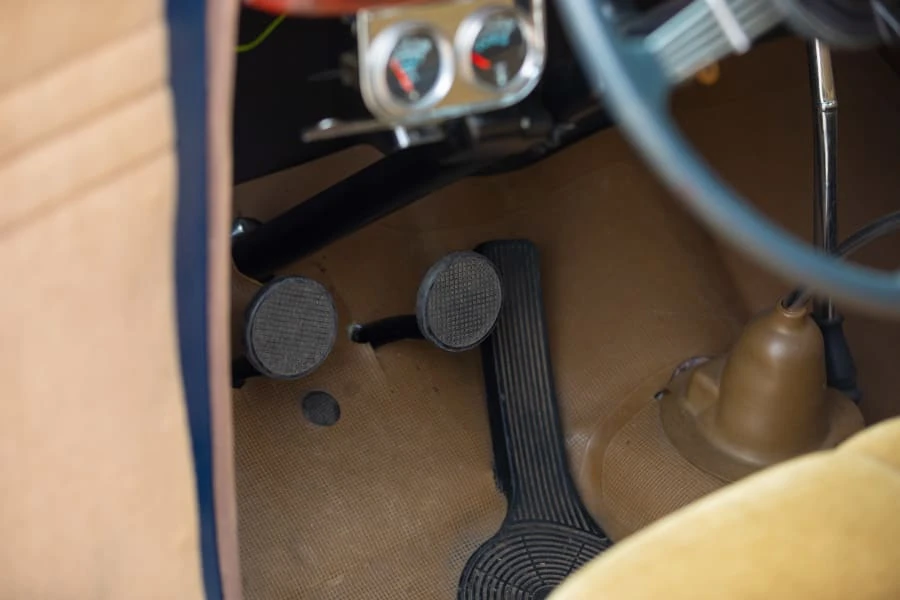 1935 Ford Model 48 & 68 - Image 23 of 26