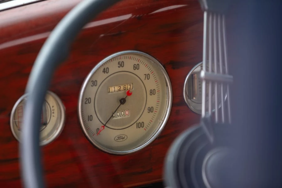 1935 Ford Model 48 & 68 - Image 24 of 28