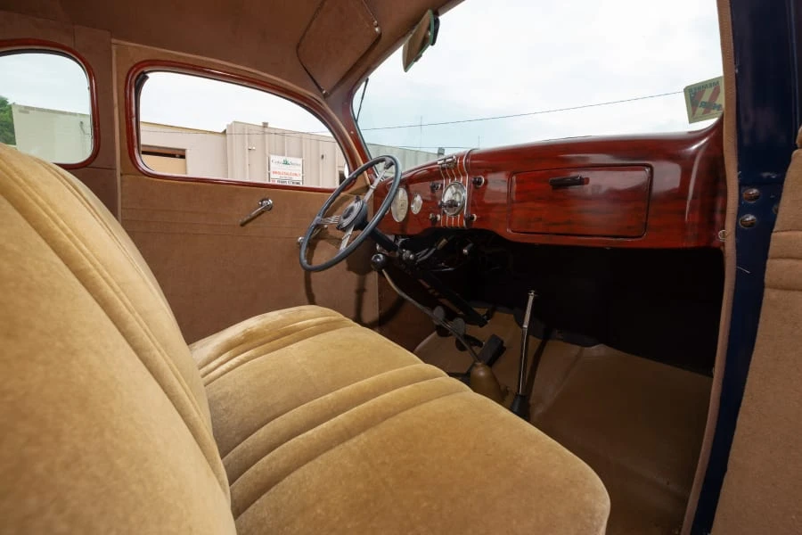 1935 Ford Model 48 & 68 - Image 16 of 26