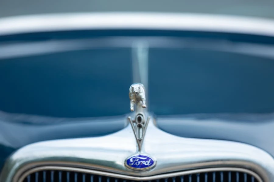 1935 Ford Model 48 & 68 - Image 7 of 26