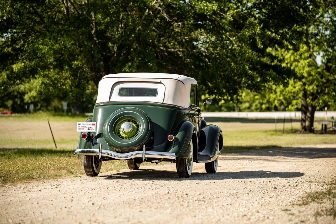 1935 Ford Model 48 & 68 - Image 9 of 31