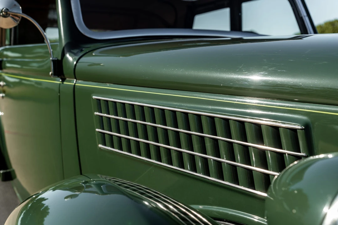 1935 Ford Model 48 & 68 - Image 26 of 31
