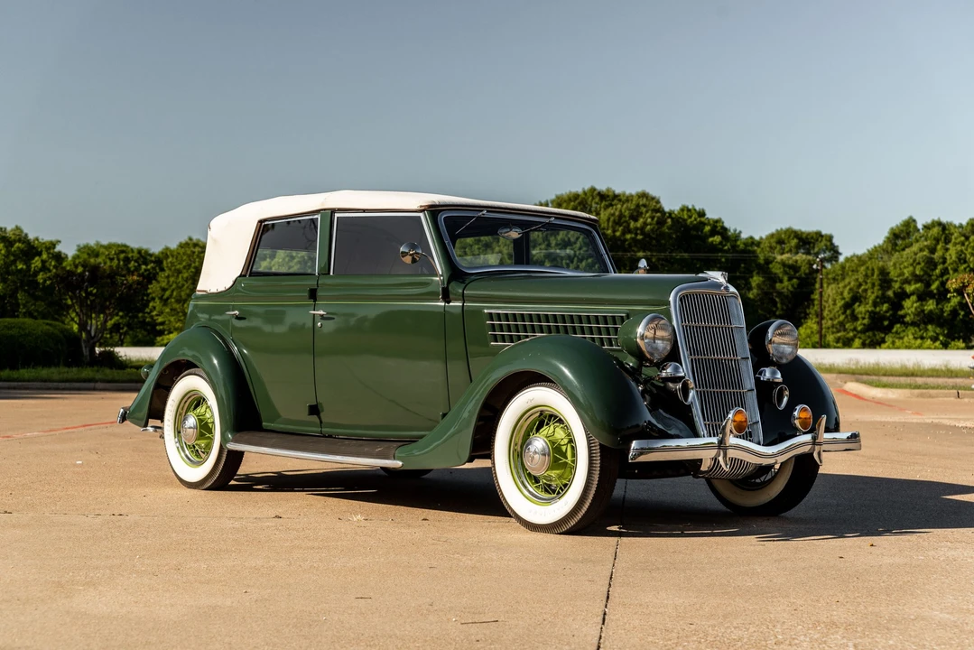 1935 Ford Model 48 & 68 - Image 7 of 31