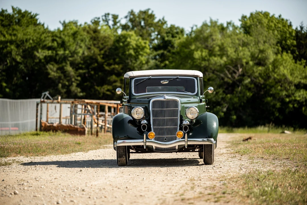 1935 Ford Model 48 & 68 - Image 3 of 31