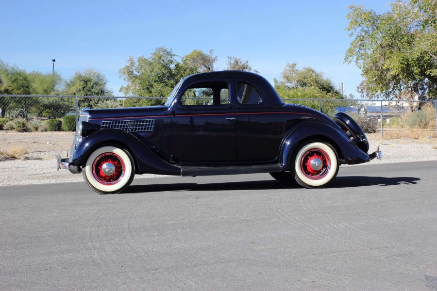 1935 Ford Model 48 & 68 - Image 2 of 12