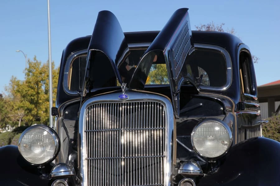 1935 Ford Model 48 & 68 - Image 9 of 12