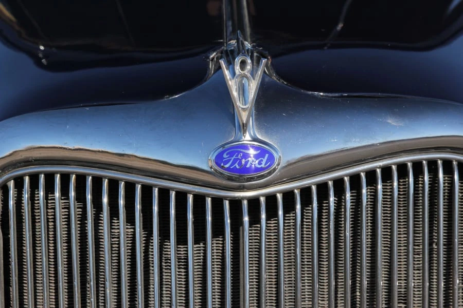 1935 Ford Model 48 & 68 - Image 11 of 12