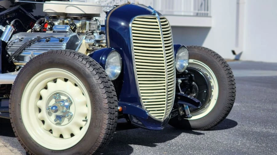 1935 Ford Model 48 & 68 - Image 13 of 21