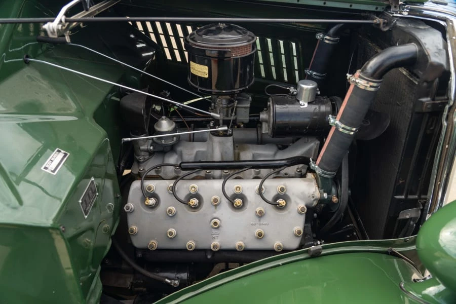 1935 Ford Model 48 & 68 - Image 16 of 17