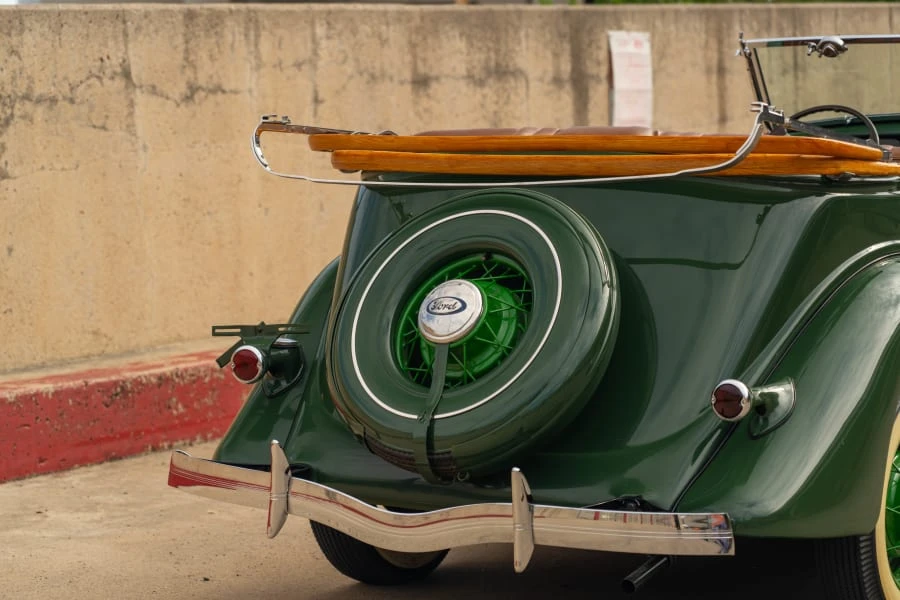 1935 Ford Model 48 & 68 - Image 9 of 17