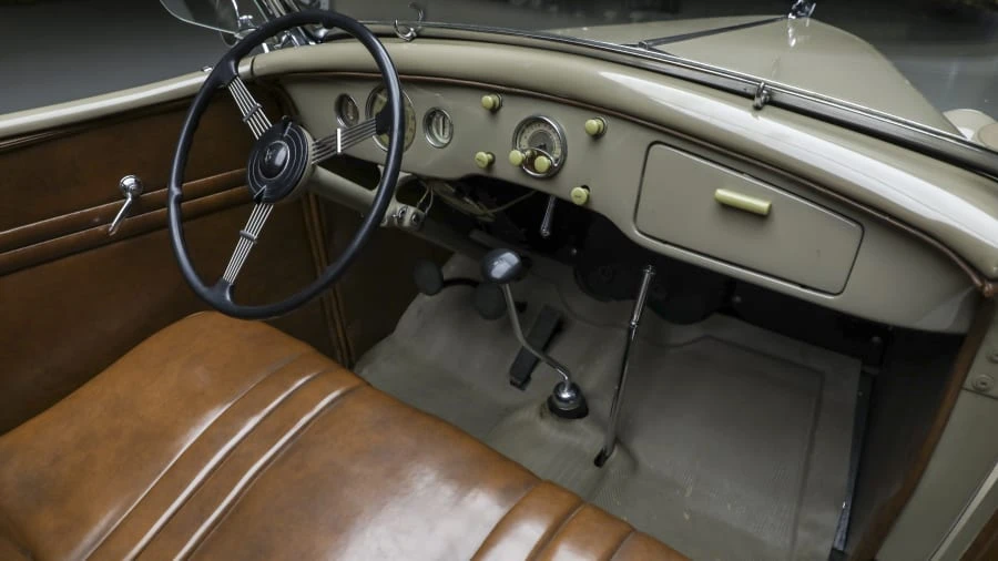 1935 Ford Model 48 & 68 - Image 17 of 31