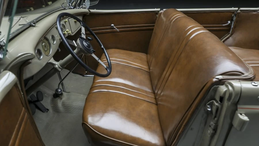 1935 Ford Model 48 & 68 - Image 25 of 31