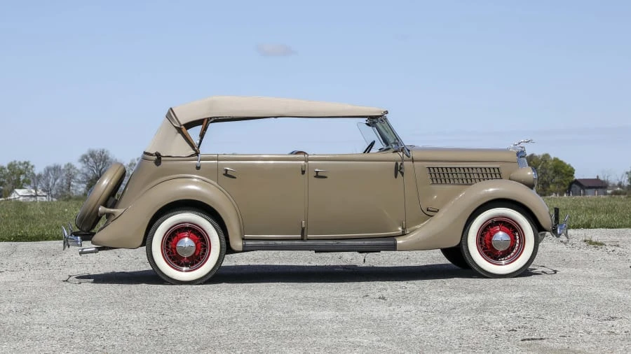 1935 Ford Model 48 & 68 - Image 13 of 31