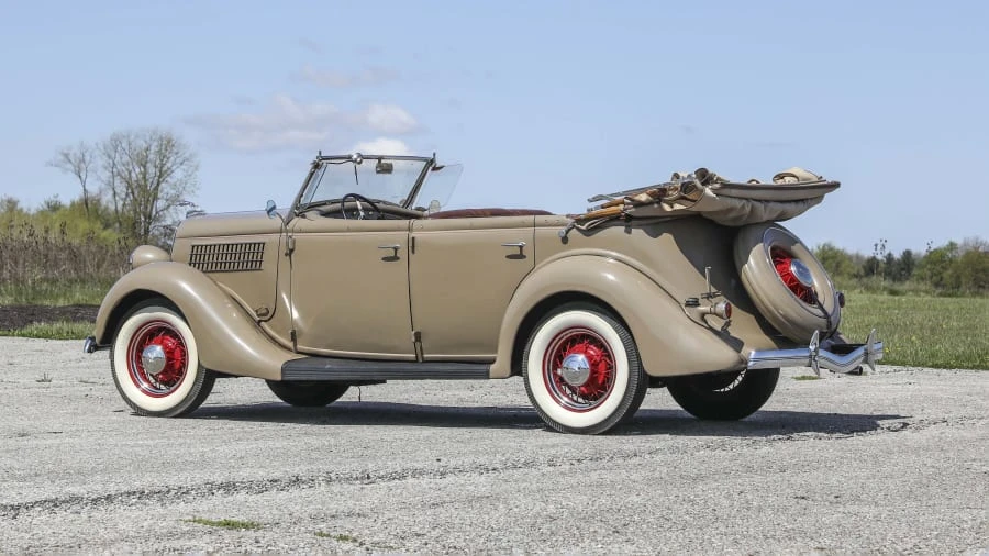1935 Ford Model 48 & 68 - Image 6 of 31