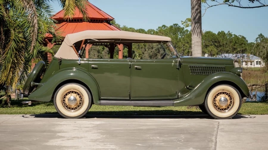 1935 Ford Model 48 & 68 - Image 8 of 24