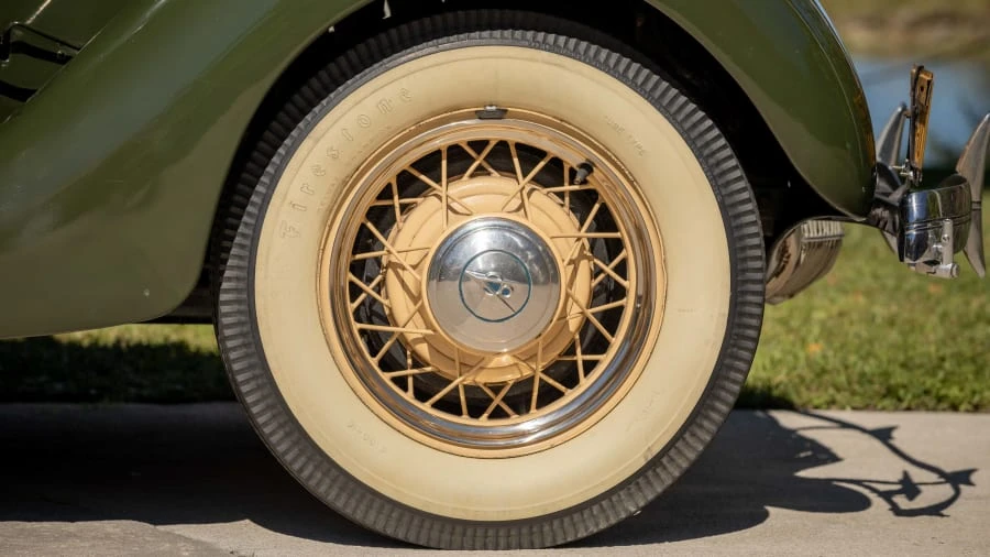 1935 Ford Model 48 & 68 - Image 11 of 24