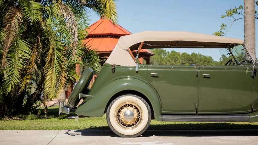 1935 Ford Model 48 & 68 - Image 16 of 24