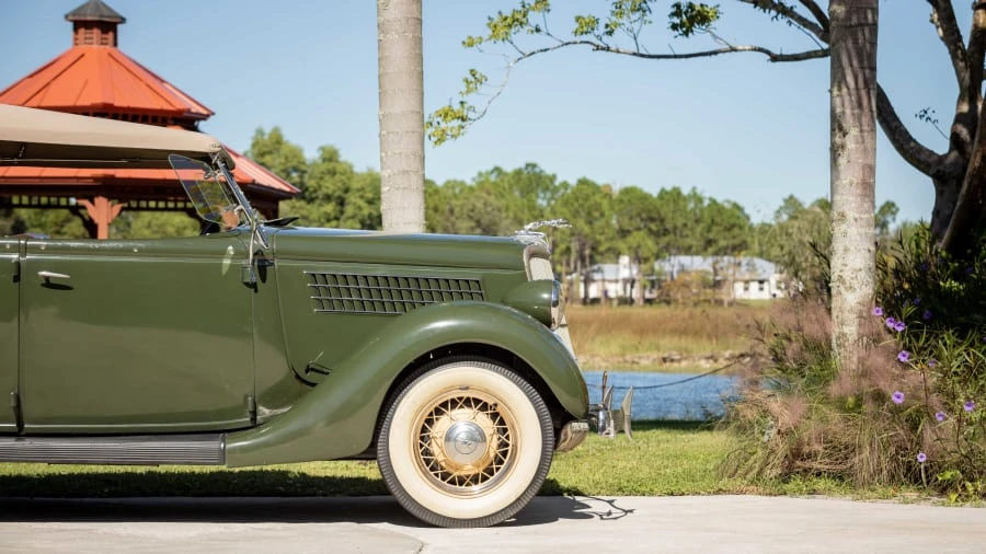 1935 Ford Model 48 & 68 - Image 17 of 24