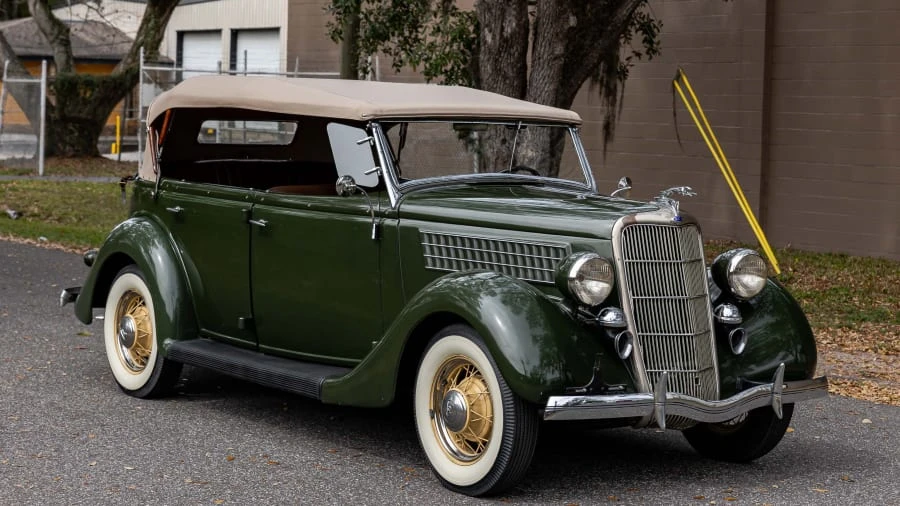 1935 Ford Model 48 & 68 - Image 16 of 16