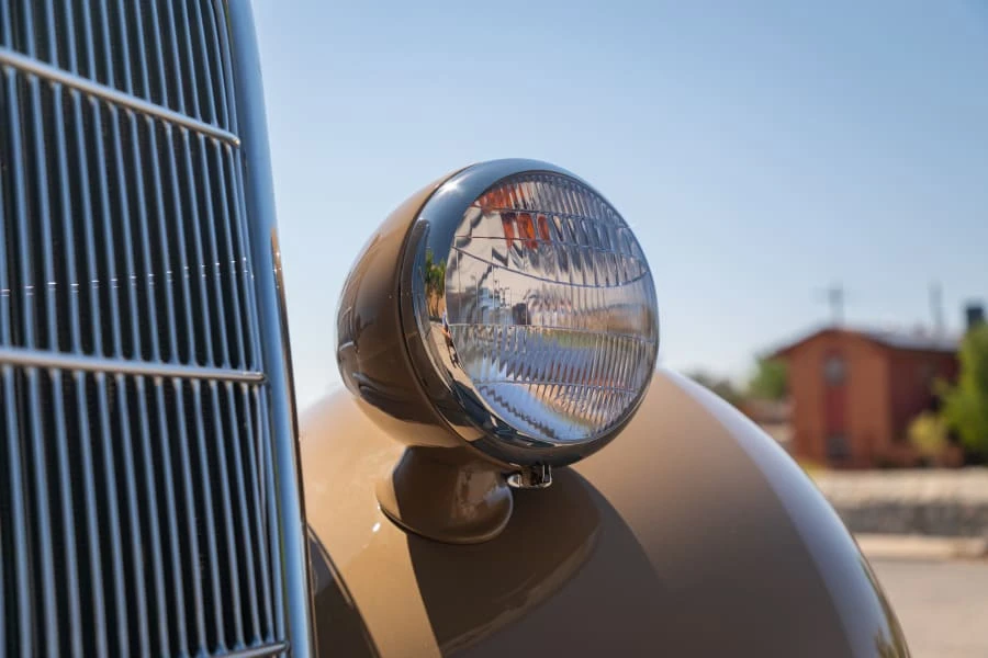1935 Ford Model 48 & 68 - Image 20 of 31