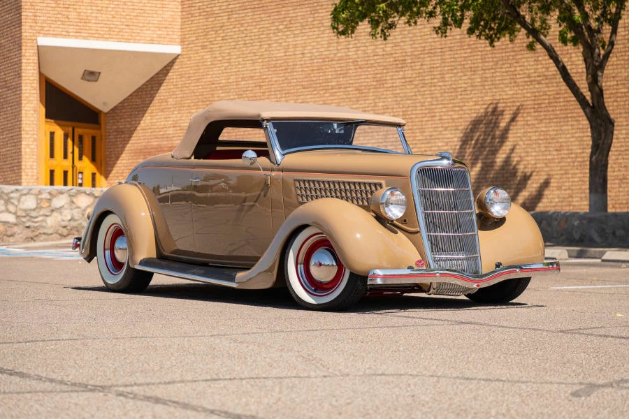 1935 Ford Model 48 & 68 - Image 6 of 31