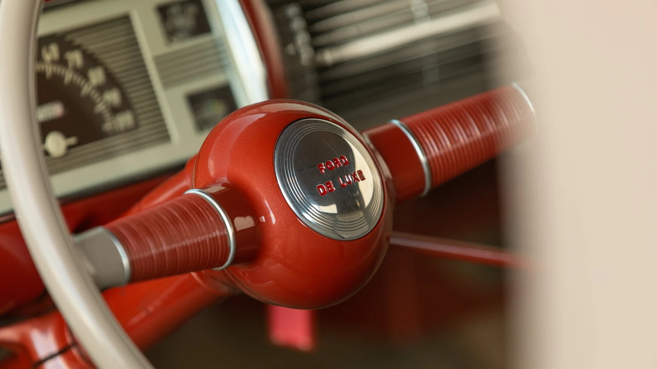 1935 Ford Model 48 & 68 - Image 11 of 20