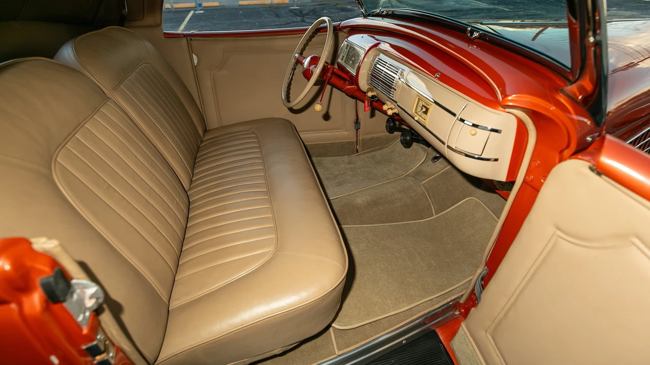 1935 Ford Model 48 & 68 - Image 5 of 20