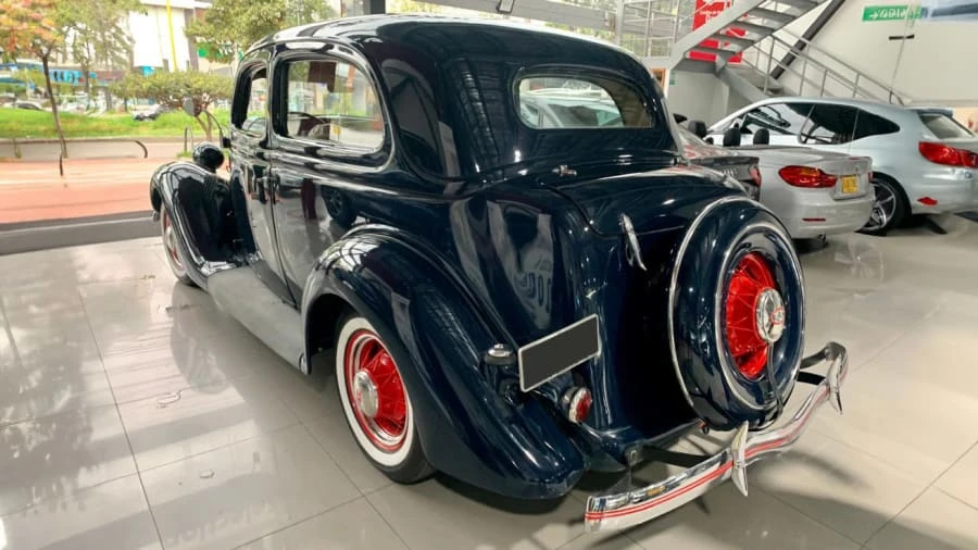 1935 Ford Model 48 & 68 - Image 3 of 9