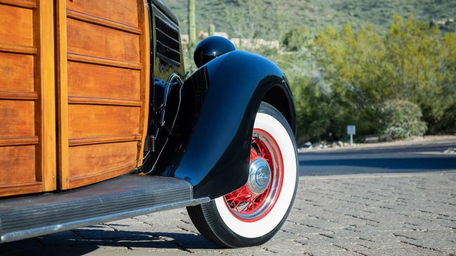1935 Ford Model 48 & 68 - Image 10 of 14