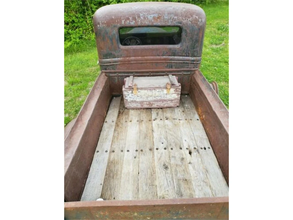 1935 Ford F-Series - Image 14 of 25