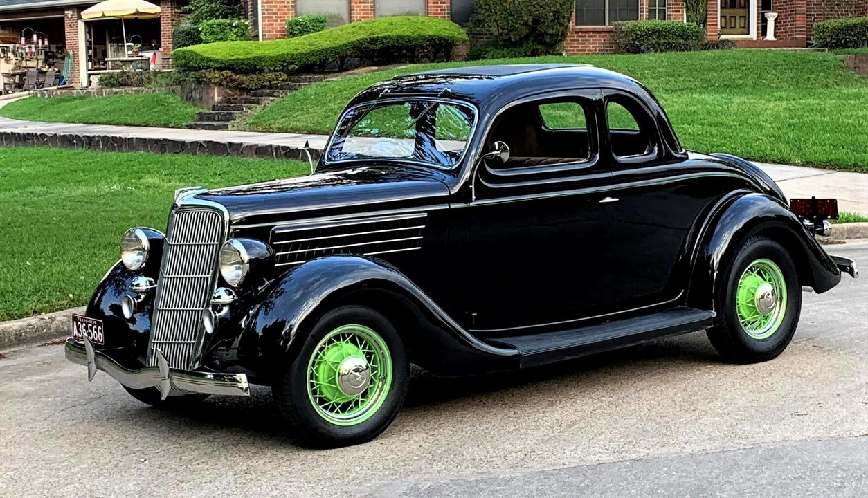 1935 Ford Model 48 & 68 - Image 3 of 31