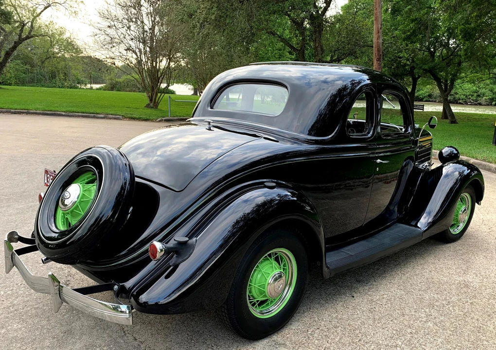 1935 Ford Model 48 & 68 - Image 7 of 31