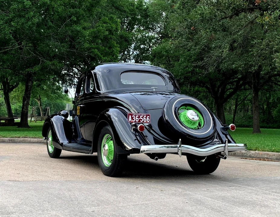 1935 Ford Model 48 & 68 - Image 14 of 31