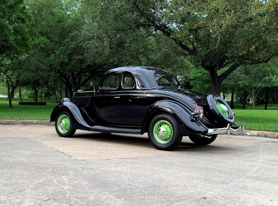 1935 Ford Model 48 & 68 - Image 19 of 31