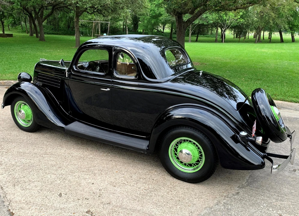 1935 Ford Model 48 & 68 - Image 20 of 31