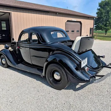 1935 Ford GT Coupe 2D