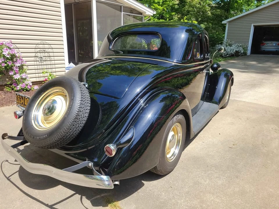1935 Ford Model 48 & 68 - Image 12 of 17