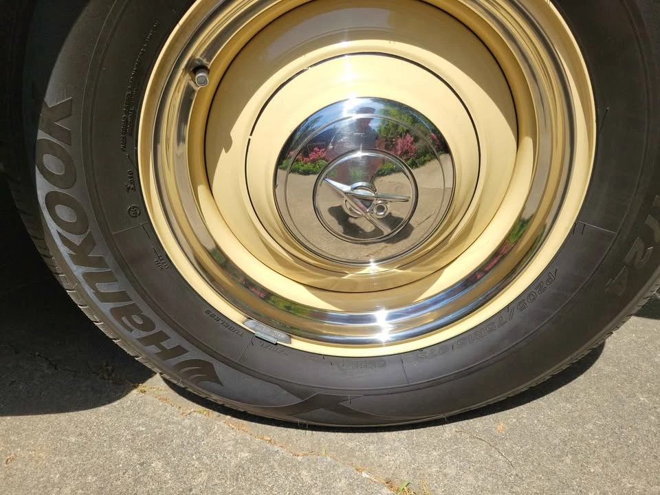 1935 Ford Model 48 & 68 - Image 9 of 17