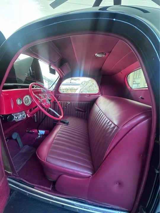 1935 Ford Model 48 & 68 - Image 4 of 11