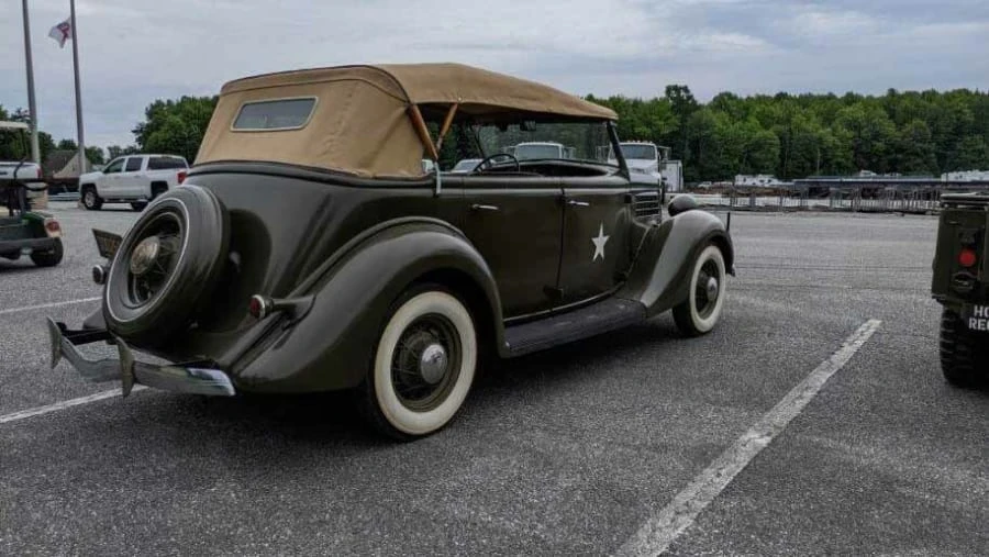 1935 Ford Model 48 & 68 - Image 2 of 4