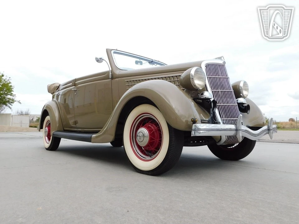 1935 Ford Model 48 & 68 - Image 12 of 12