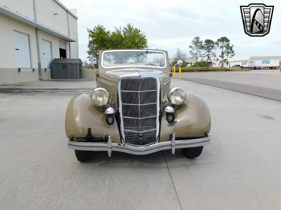 1935 Ford Model 48 & 68 - Image 3 of 12