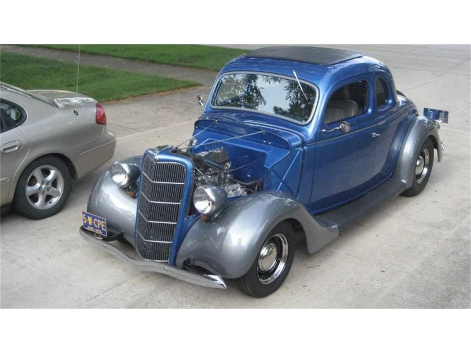 1935 Ford Model 48 & 68 - Image 3 of 9