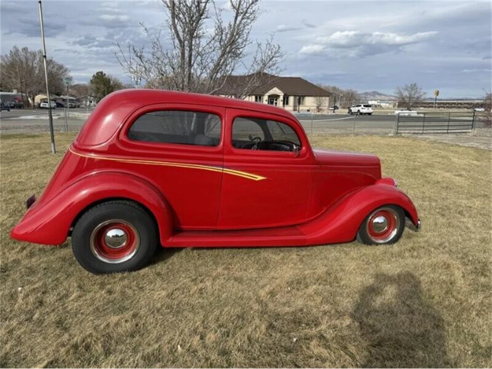 1935 Ford Model 48 & 68 - Image 7 of 11