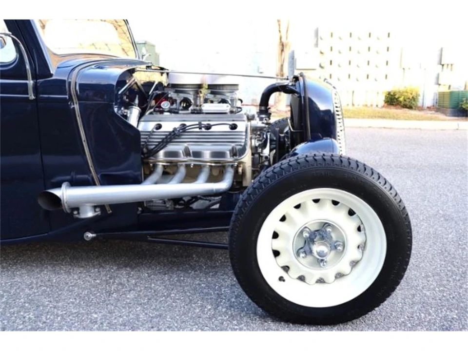 1935 Ford Model 48 & 68 - Image 9 of 30