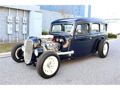 1935 Ford Model 48 Custom Hot Rod