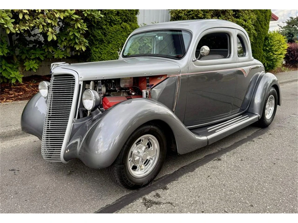 1935 Ford Model 48 & 68 - Image 9 of 31
