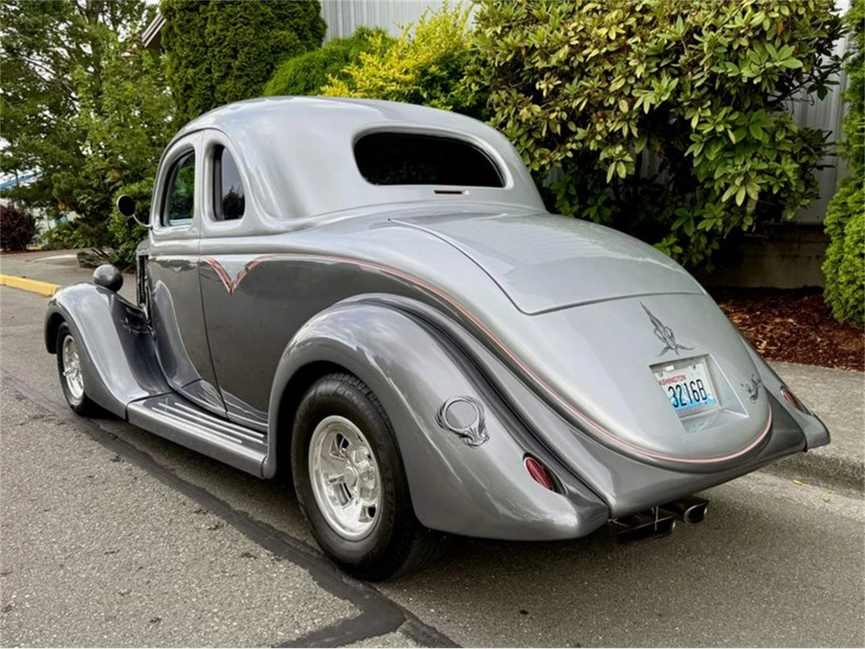 1935 Ford Model 48 & 68 - Image 11 of 31