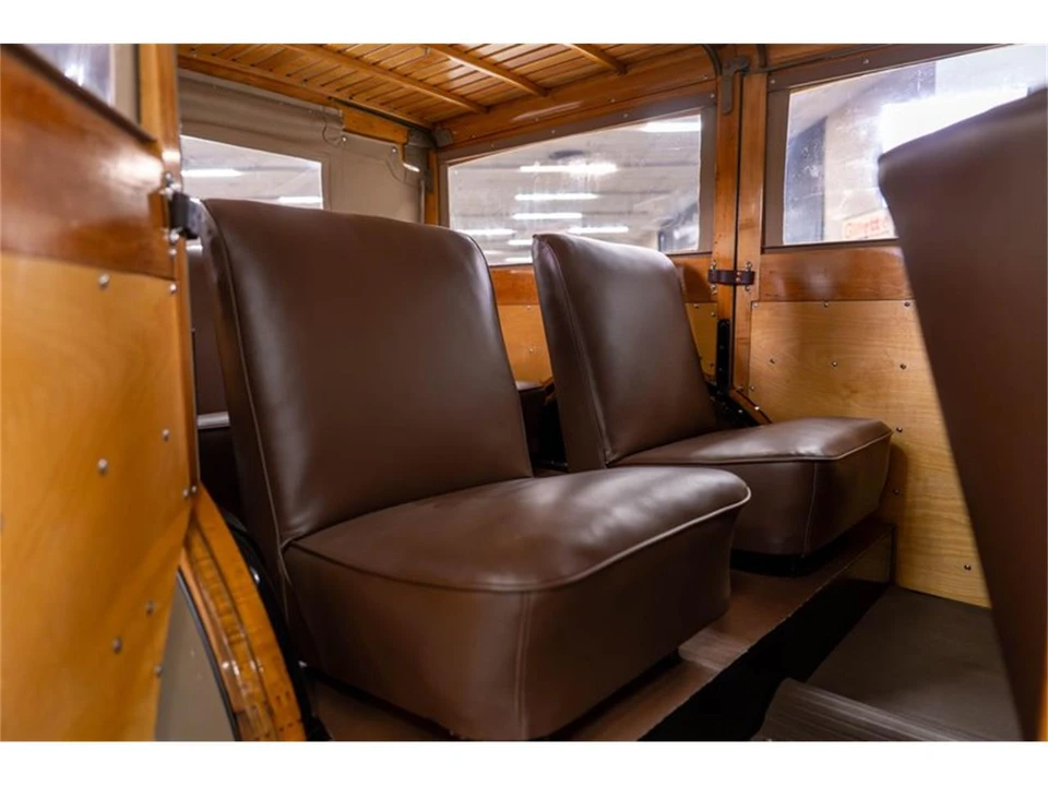 1935 Ford Model 48 & 68 - Image 25 of 31