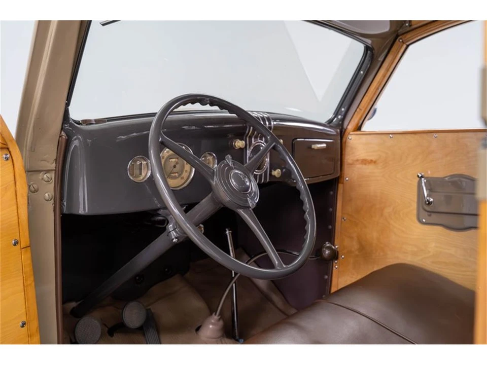 1935 Ford Model 48 & 68 - Image 12 of 31